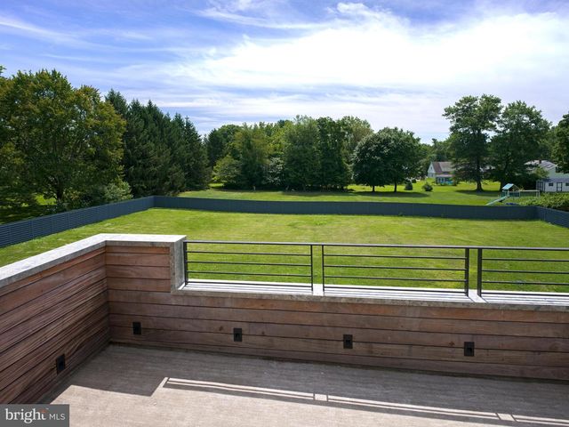 298 PAOLI PIKE, Malvern, PA 19355