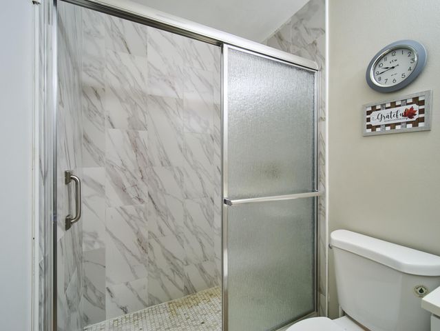 2929 SE Ocean Boulevard 121-2, Stuart, FL 34996