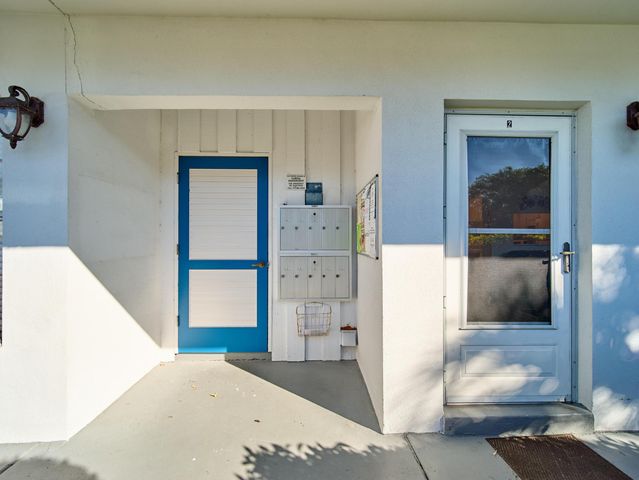 2929 SE Ocean Boulevard 121-2, Stuart, FL 34996