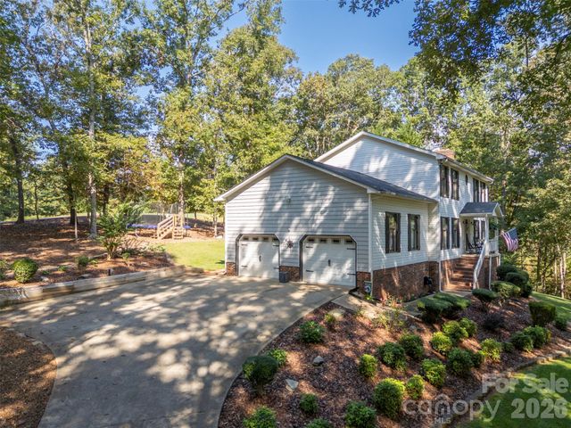 379 Moss Drive, Rutherfordton, NC 28139