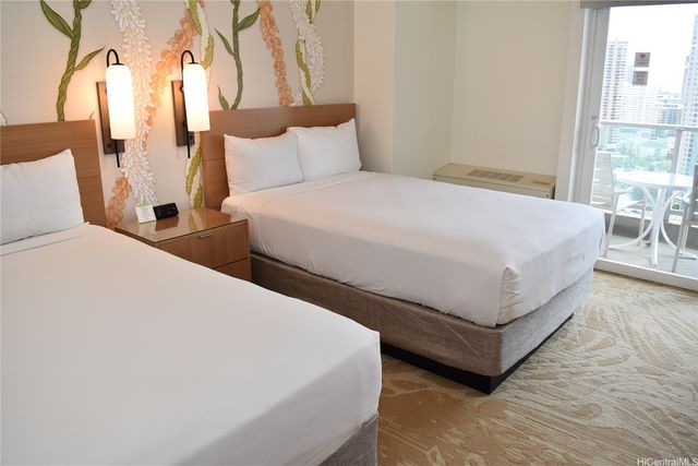 410 Atkinson Drive 2423, Honolulu, HI 96814