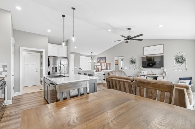 2409 E Summerwood Cir., Goddard, KS 67052