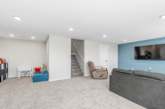 2409 E Summerwood Cir., Goddard, KS 67052