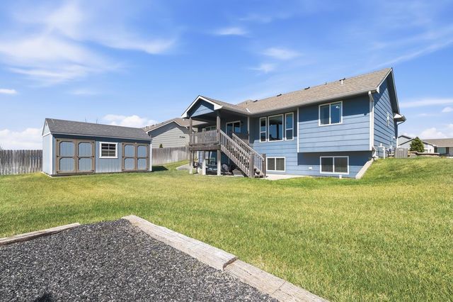 2409 E Summerwood Cir., Goddard, KS 67052