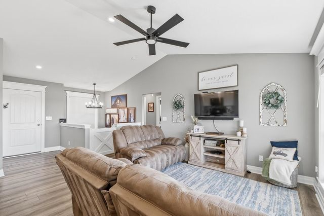 2409 E Summerwood Cir., Goddard, KS 67052