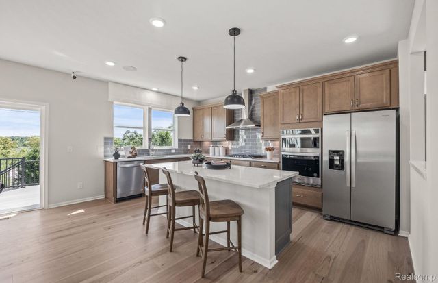 4880 Marquette Drive, Milford Twp, MI 48381