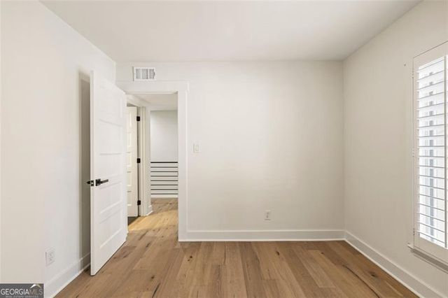 72 IVY Parkway, Atlanta, GA 30342