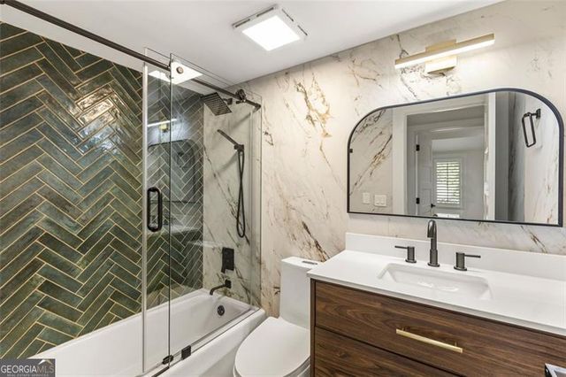 72 IVY Parkway, Atlanta, GA 30342