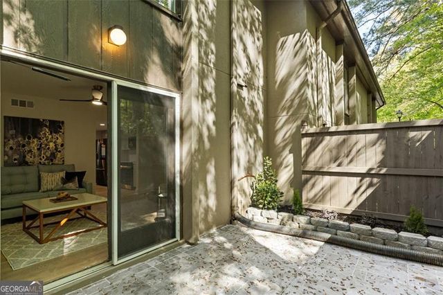 72 IVY Parkway, Atlanta, GA 30342