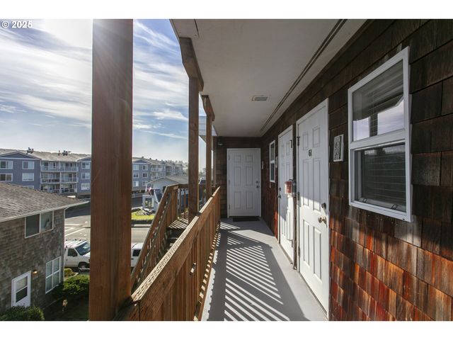40 AVENUE U 61, Seaside, OR 97138