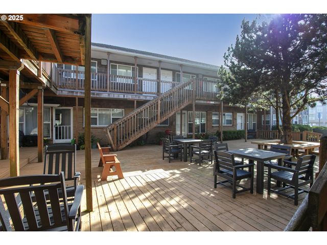 40 AVENUE U 61, Seaside, OR 97138