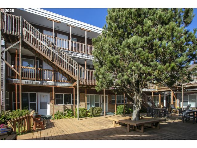 40 AVENUE U 61, Seaside, OR 97138