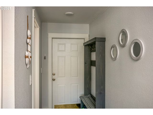 40 AVENUE U 61, Seaside, OR 97138