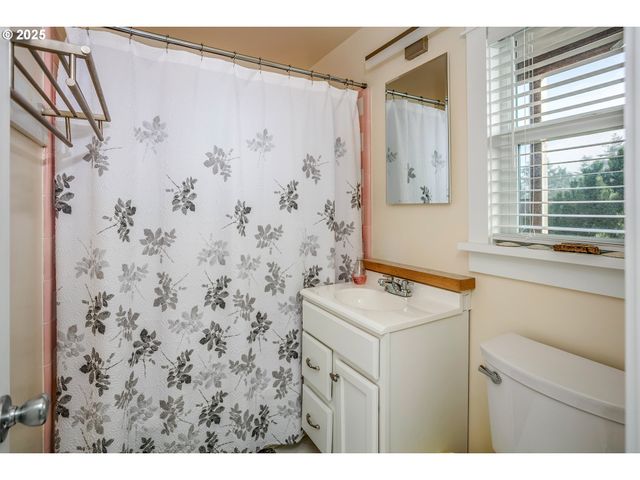 40 AVENUE U 61, Seaside, OR 97138