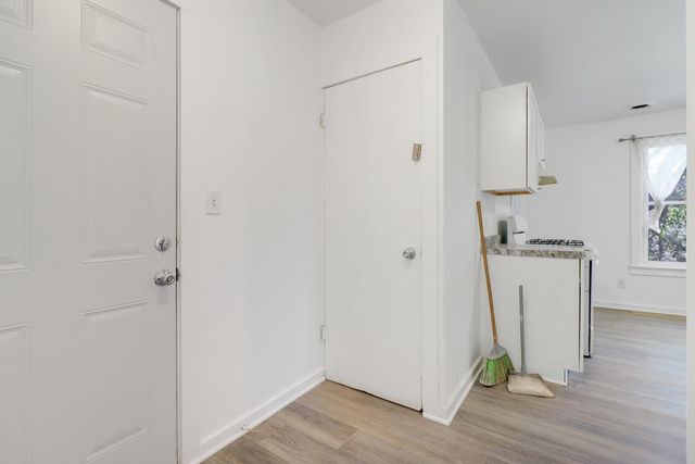 585 Sherburne Avenue, Saint Paul, MN 55103