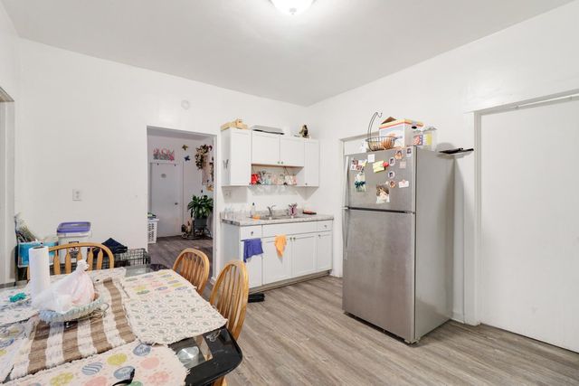 585 Sherburne Avenue, Saint Paul, MN 55103