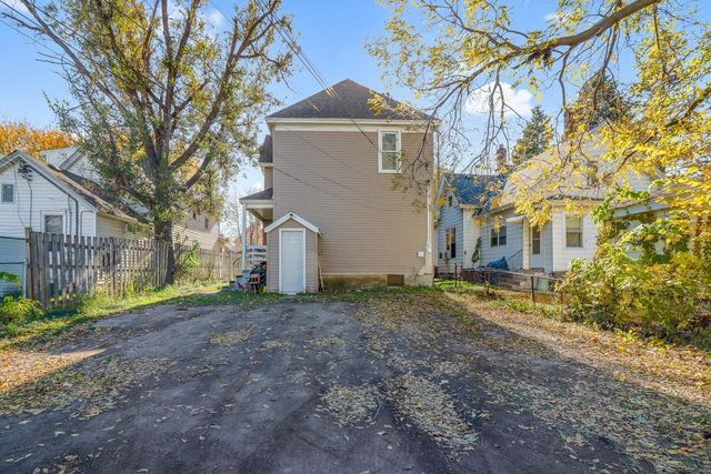 585 Sherburne Avenue, Saint Paul, MN 55103