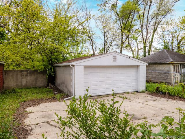 2509 Gladstone Street, Detroit, MI 48206