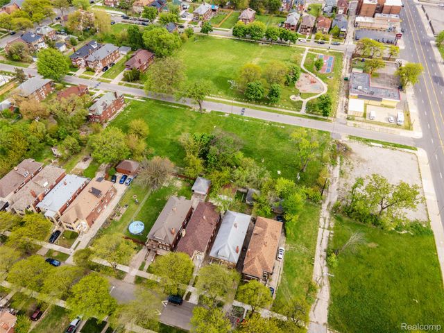 2509 Gladstone Street, Detroit, MI 48206