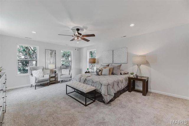 2515 Melvin Avenue, St Louis, MO 63144