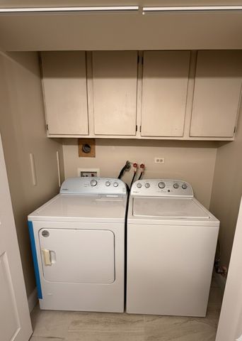 1659 Islandview Court, Hoffman Estates, IL 60169