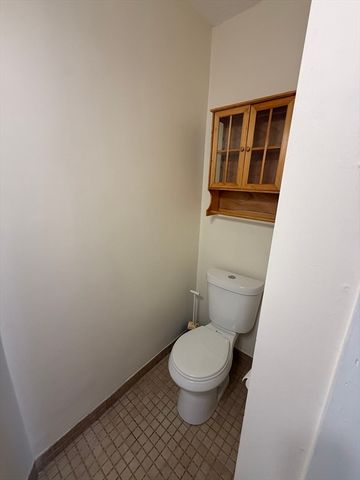 348 School 1, Watertown, MA 02472