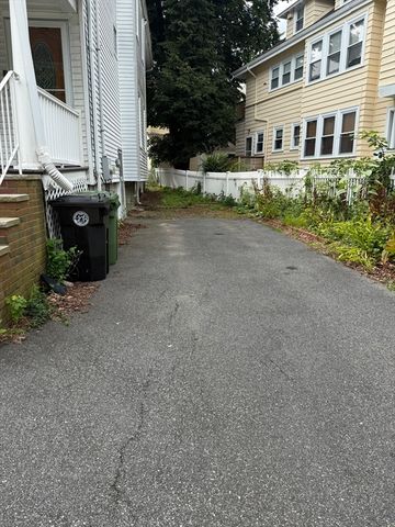 348 School 1, Watertown, MA 02472