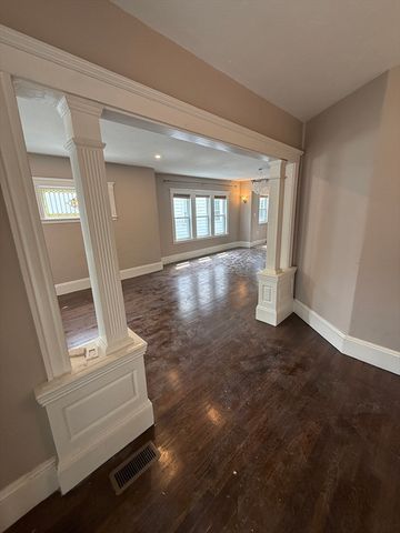 348 School 1, Watertown, MA 02472