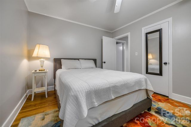 938 E 6th Avenue, Gastonia, NC 28054