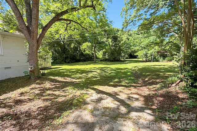 938 E 6th Avenue, Gastonia, NC 28054