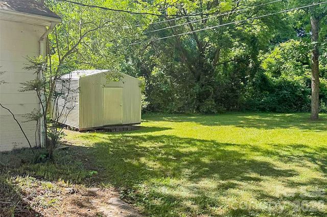 938 E 6th Avenue, Gastonia, NC 28054
