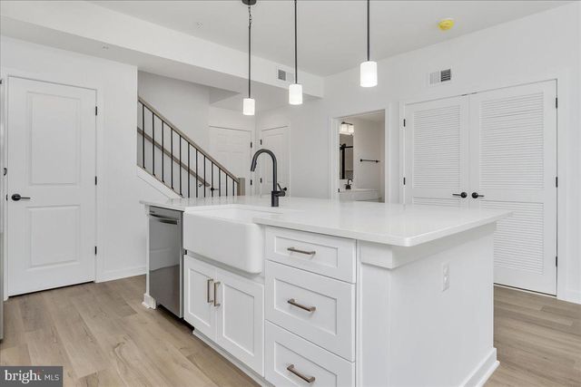 1625 BLACKSMITH WAY, UNIT B, Frederick, MD 21702