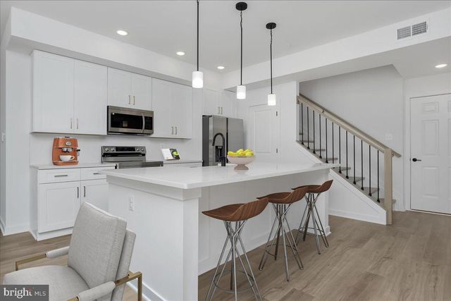 1625 BLACKSMITH WAY, UNIT B, Frederick, MD 21702