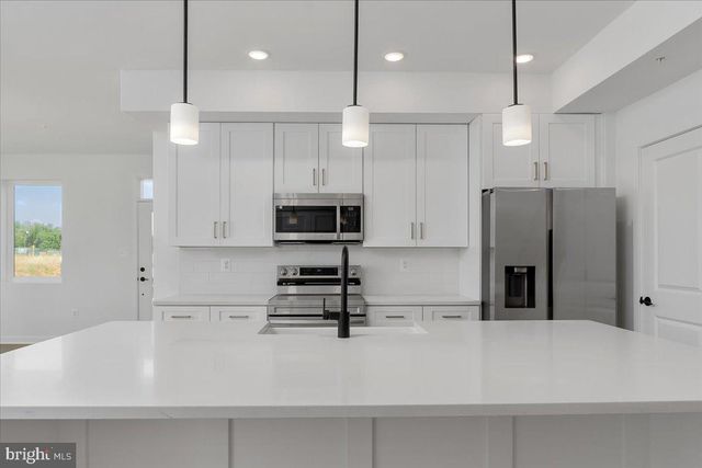 1625 BLACKSMITH WAY, UNIT B, Frederick, MD 21702