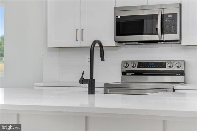 1625 BLACKSMITH WAY, UNIT B, Frederick, MD 21702