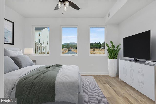 1625 BLACKSMITH WAY, UNIT B, Frederick, MD 21702