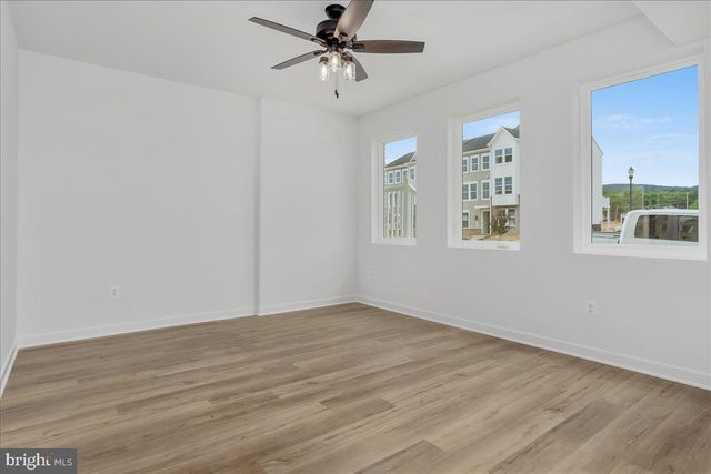 1625 BLACKSMITH WAY, UNIT B, Frederick, MD 21702