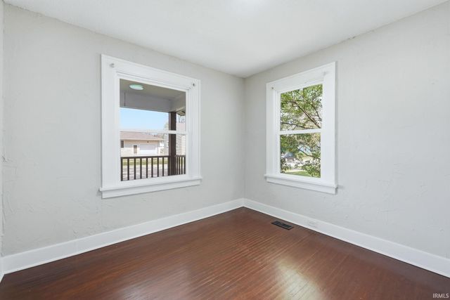 2626 Lynn Avenue, Fort Wayne, IN 46805