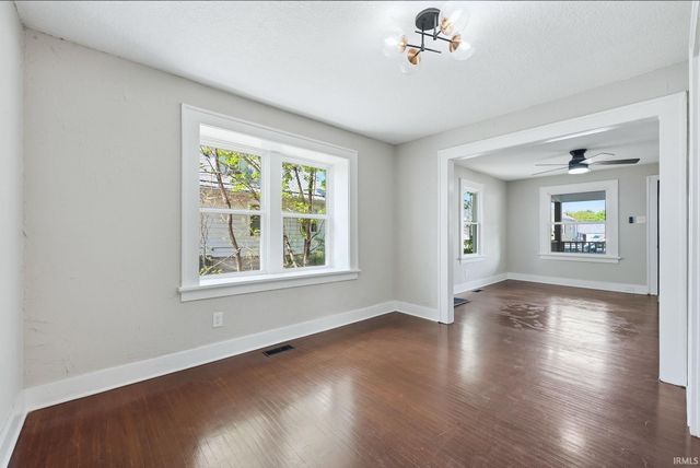 2626 Lynn Avenue, Fort Wayne, IN 46805