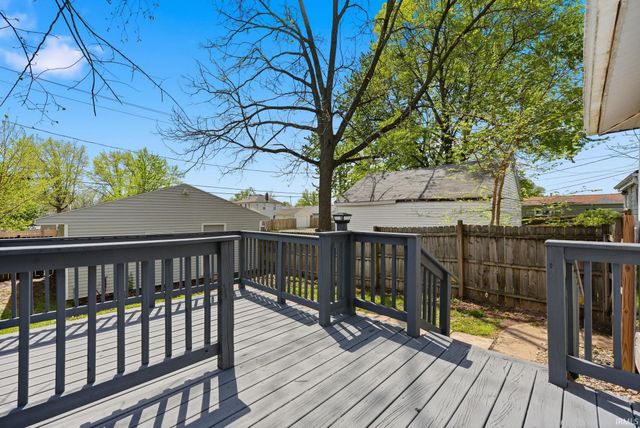 2626 Lynn Avenue, Fort Wayne, IN 46805