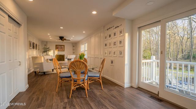 11 Mohican Drive, Middletown, NJ 07748