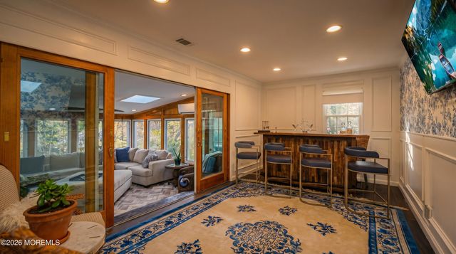 11 Mohican Drive, Middletown, NJ 07748