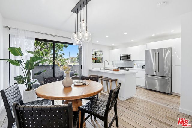 1802 20th Street B, Santa Monica, CA 90404