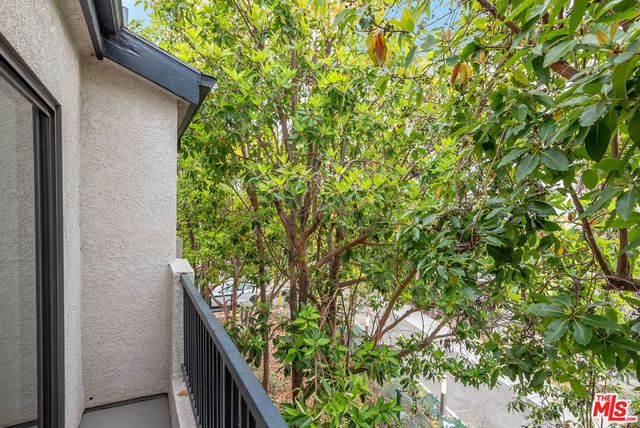 1802 20th Street B, Santa Monica, CA 90404