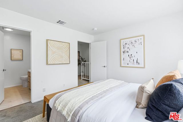 1802 20th Street B, Santa Monica, CA 90404
