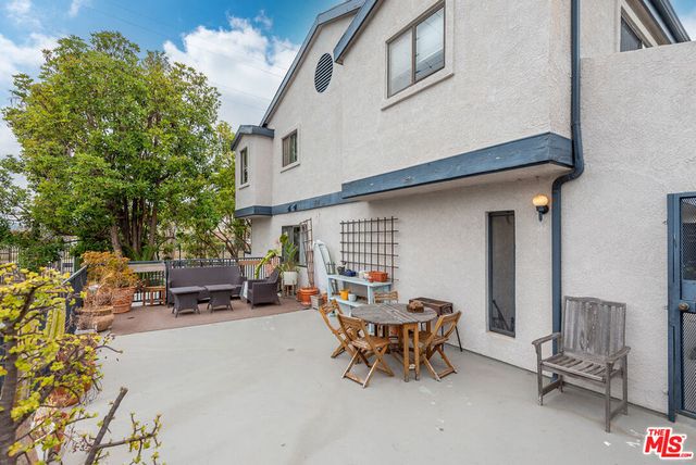 1802 20th Street B, Santa Monica, CA 90404