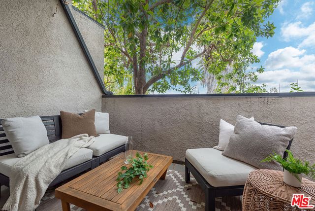 1802 20th Street B, Santa Monica, CA 90404