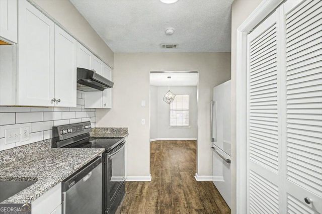 916 Wrenwood Lane, Hinesville, GA 31313