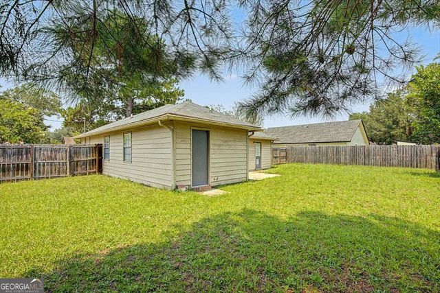 916 Wrenwood Lane, Hinesville, GA 31313