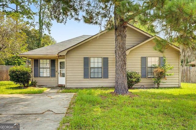 916 Wrenwood Lane, Hinesville, GA 31313